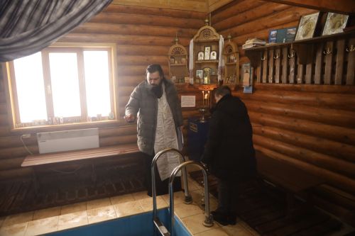 В Мамадыше отмечают православный праздник - Крещение Господне: фоторепортаж