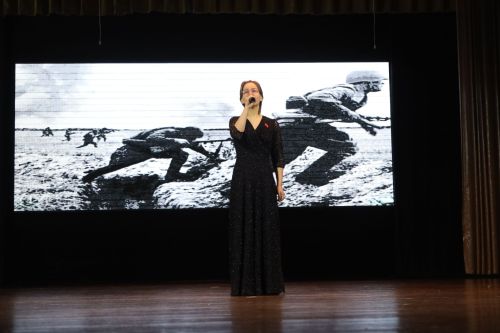 Фоторепортаж с мероприятия, посвященного 80-летию снятия ленинградской блокады «Упрямый город Ленинград»