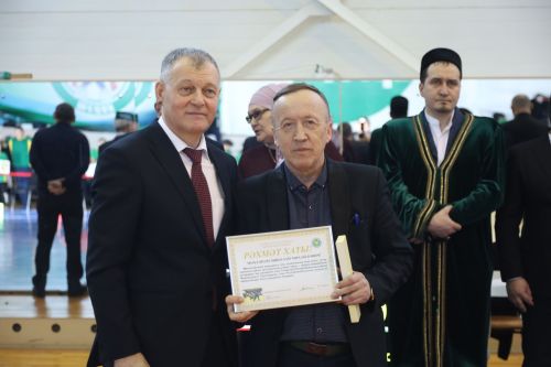 Первенство РТ по национальной борьбе на призы журнала "Ялкын" и памяти легендарного борца Рафаэля Мухаметшина