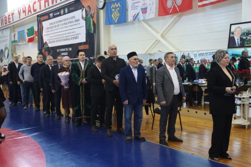 Первенство РТ по национальной борьбе на призы журнала "Ялкын" и памяти легендарного борца Рафаэля Мухаметшина