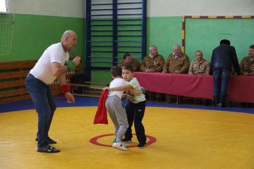 Соревнования по национальной борьбе корэш в память о земляке Альберте Валиеве, погибшем при исполнении интернационального долга в Афганистане