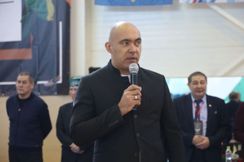Первенство РТ по национальной борьбе на призы журнала "Ялкын" и памяти легендарного борца Рафаэля Мухаметшина