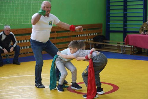 Соревнования по национальной борьбе корэш в память о земляке Альберте Валиеве, погибшем при исполнении интернационального долга в Афганистане