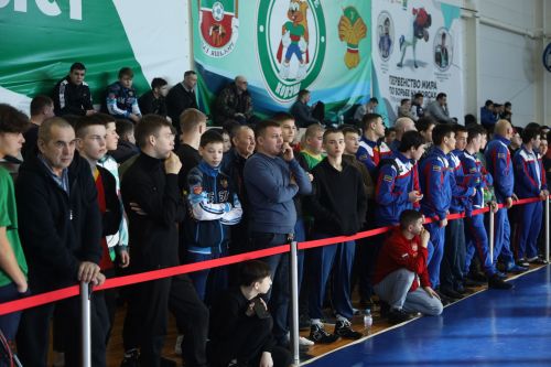 Первенство РТ по национальной борьбе на призы журнала "Ялкын" и памяти легендарного борца Рафаэля Мухаметшина