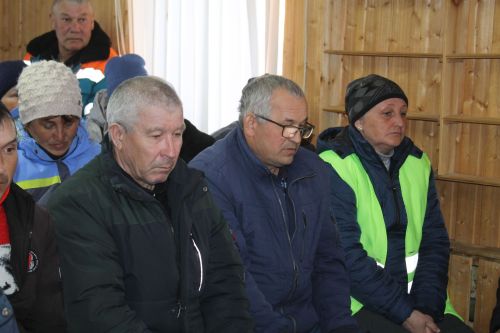 В ООО "Мамадыш ЖКУ" состоялось награждение лучших сотрудников по случаю профессионального праздника