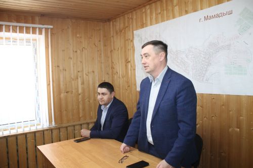 В ООО "Мамадыш ЖКУ" состоялось награждение лучших сотрудников по случаю профессионального праздника