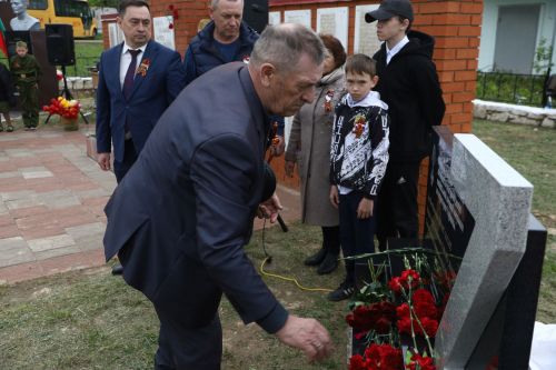В селе Соколка открыли памятник героям, погибшим в ходе СВО