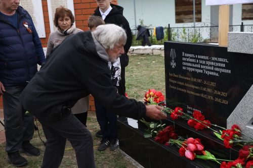 В селе Соколка открыли памятник героям, погибшим в ходе СВО