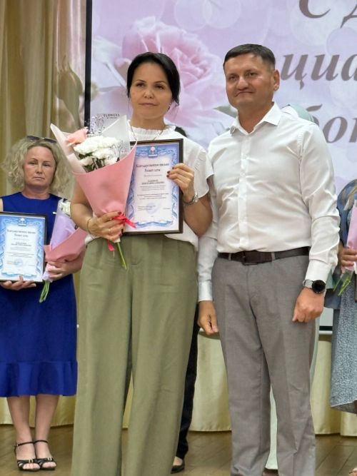 Фоторепортаж с концерта ко Дню социального работника