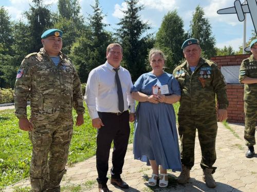 День Воздушно-десантных войск и 95-я годовщина образования ВДВ
