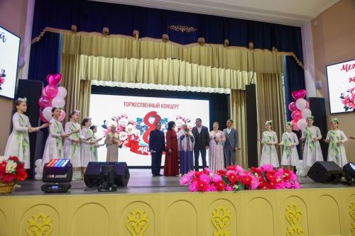 Праздничный концерт в честь Международного женского дня