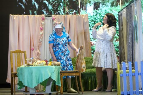 Мамадышский народный театр представил премьеру - спектакль «Акланмаган өметлэр»