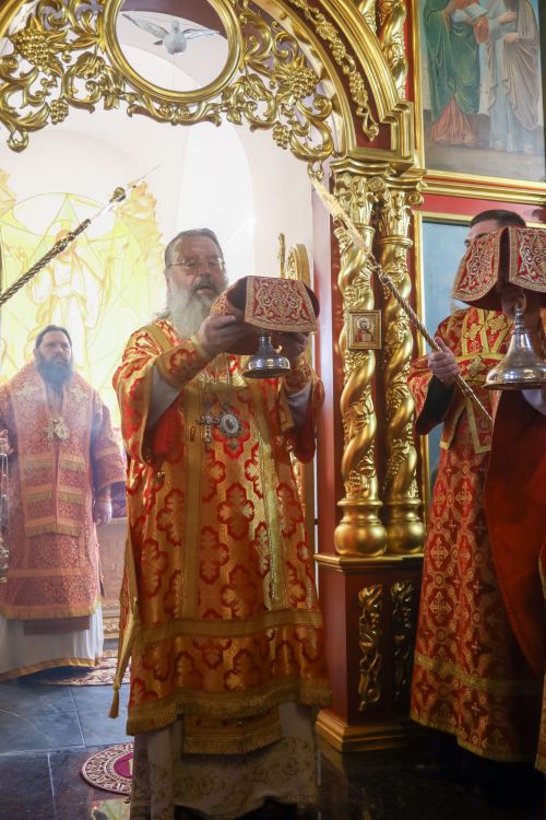 Божественную Литургию в Мамадыше возглавил Митрополит Казанский и Татарстанский Кирилл