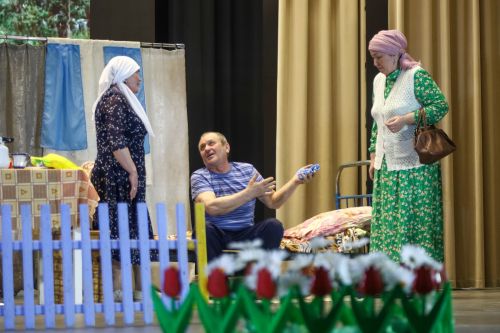Мамадышский народный театр представил премьеру - спектакль «Акланмаган өметлэр»