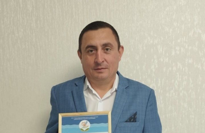 Ильфир Исламов – музыкант, покоривший сердца народной музыкой