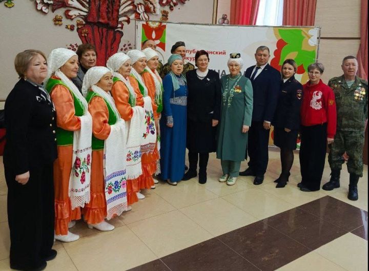 Мамадышская делегация успешно выступила на конкурсе «Женщина года»