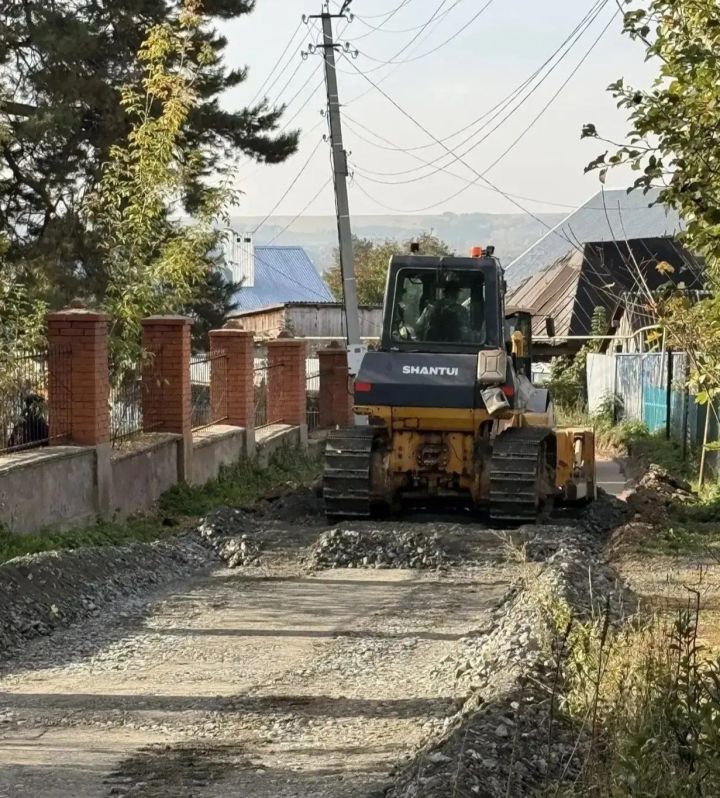 В Мамадыше начался капитальный ремонт переулка Пугачёва