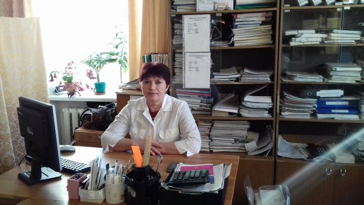 Мамадышская акушерка Миннигуль Ханафеева: "Один пациент, а жизни - две"