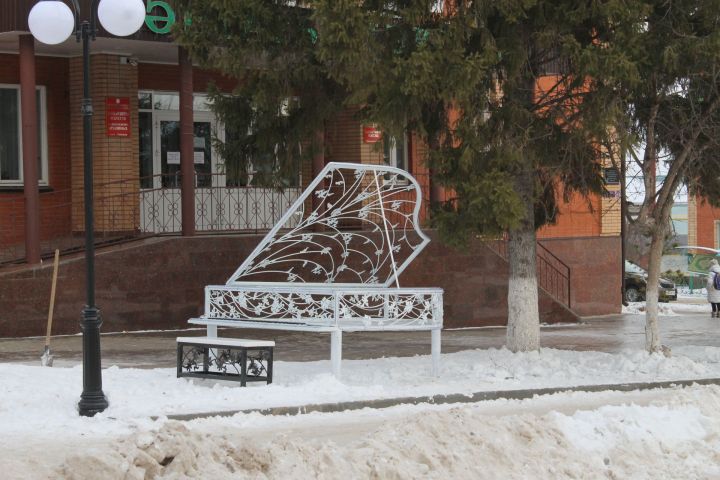 Необычные композиции появились в центре Мамадыша