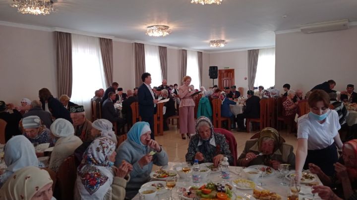 В День Победы для ветеранов Мамадыша организовали торжественный обед