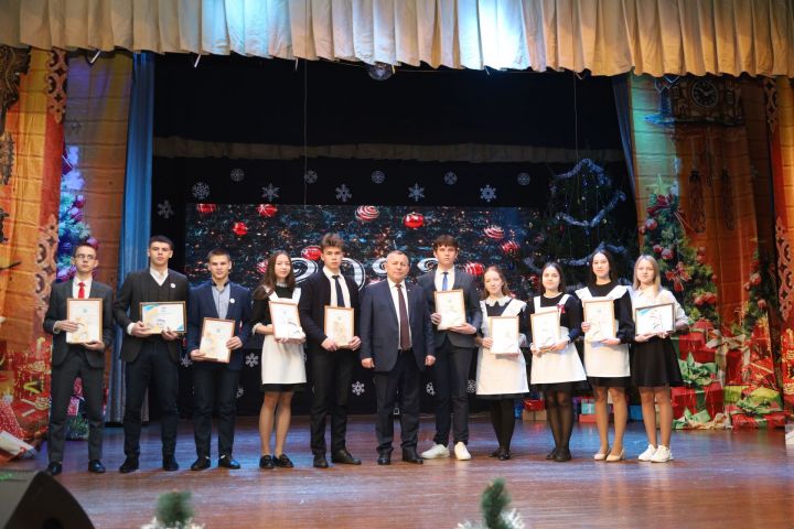 В Мамадышском районе подвели итоги конкурса «Ученик года 2022»