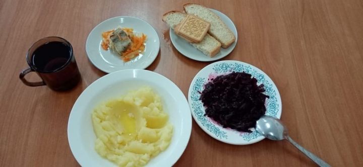 В пяти школах Мамадышского района провели контроль качества питания