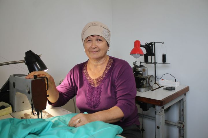 Швейный цех на дому организовала жительница Мамадышского района для пошива одежды для бойцов СВО