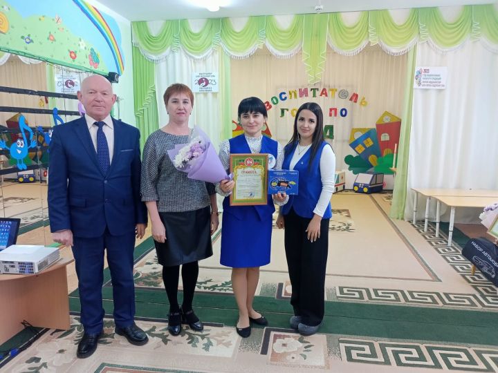 Воспитатель детского сада «Лейсен» стала победителем конкурса «Лучший воспитатель по ПДД»