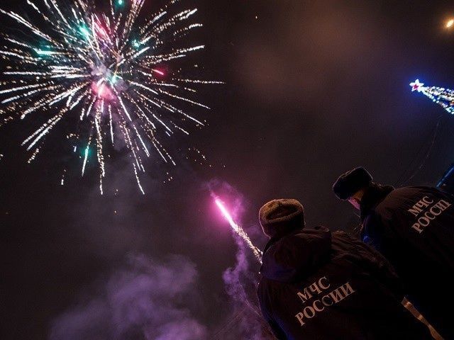 Сотрудники МЧС провели рейды по торговым точкам, где реализуется пиротехника