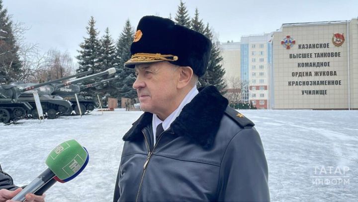 В танковом училище Казани стартовал республиканский слет «Юнармии»