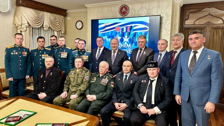 В Полпредстве Татарстана в Москве прошла встреча, приуроченная ко Дню Героев Отечества