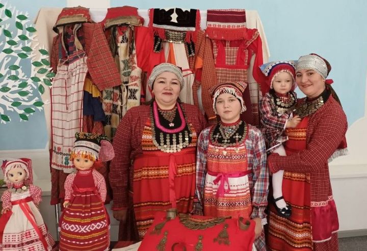 Многопоколенные семьи Мамадышского района представили свои родословные