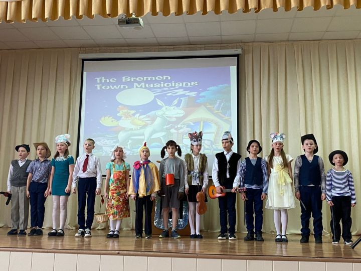Мамадышские школьники представят театральную постановку на английском языке всей республике