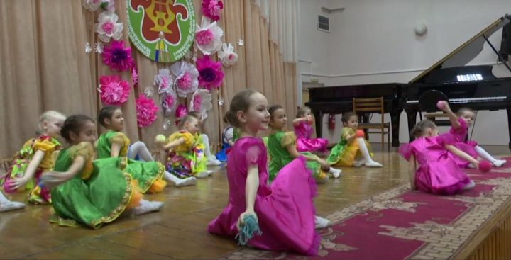 Первоклассники ДШИ показали, чему научились за половину учебного года