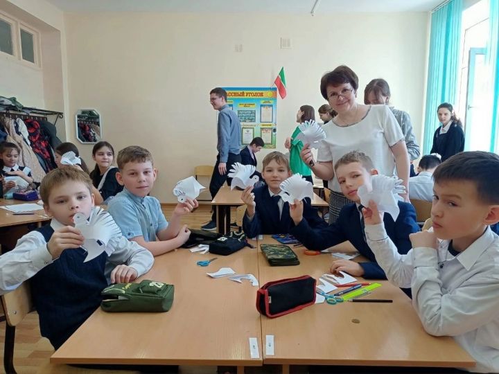 Белый голубь – символ мира
