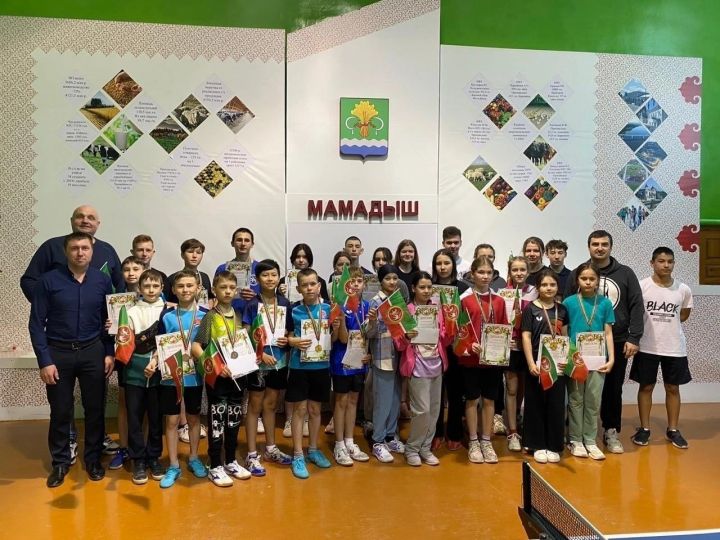 В Мамадыше прошли соревнования по настольному теннису