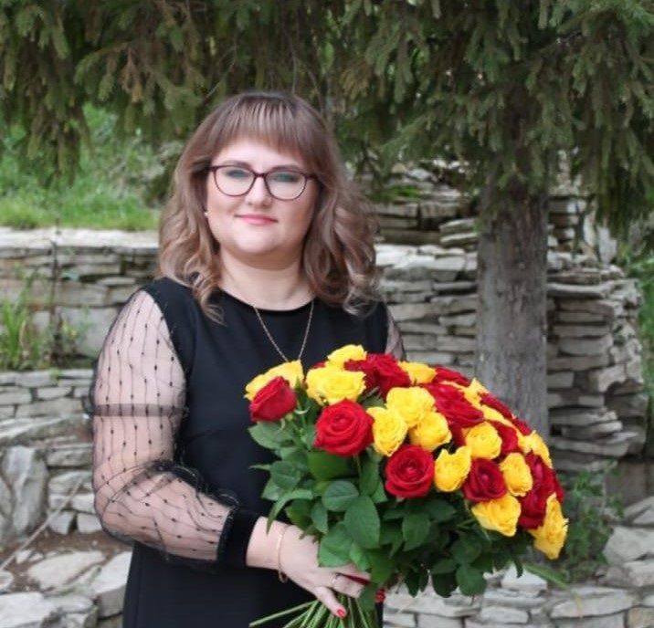Мамадышцы рассказали о своих выпускных балах, которые прошли много лет назад