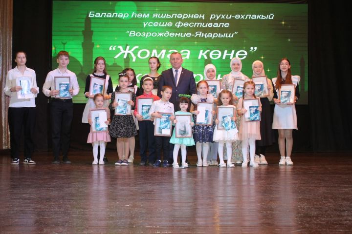 Мамадышских мусульман с праздником Курбан-байрам поздравил глава района Анатолий Иванов