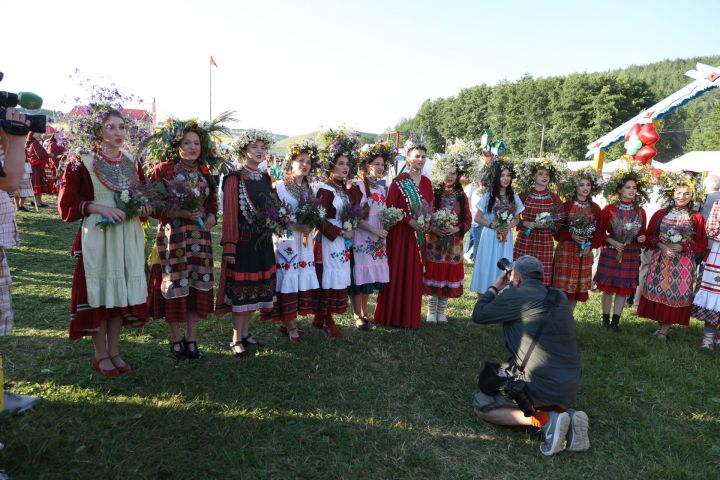 Честь Мамадышского района на фестивале «Питрау-2023» защитят три красавицы