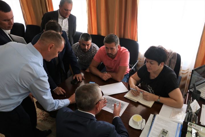 Глава Мамадышского района обсудил с потенциальными инвесторами возможность строительства новой гостиницы
