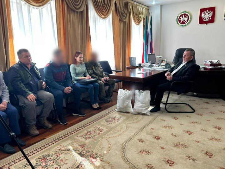Глава Мамадышского района встретился с участниками СВО