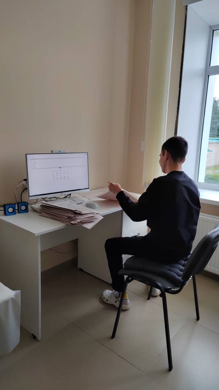 Школьники на каникулах устроились в мамадышскую ЦРБ