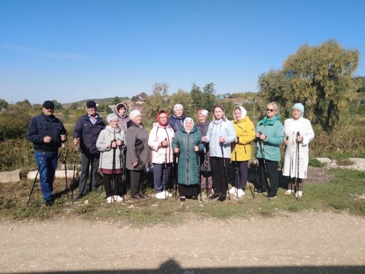 В Мамадыше начиная с января этого года по сегодняшний день обучено технике скандинавская ходьба более 250 человек