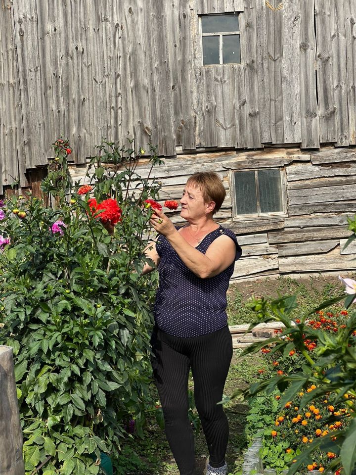 Мать погибшего участника СВО рассказала о том, что ей помогает немного забыть пережитое