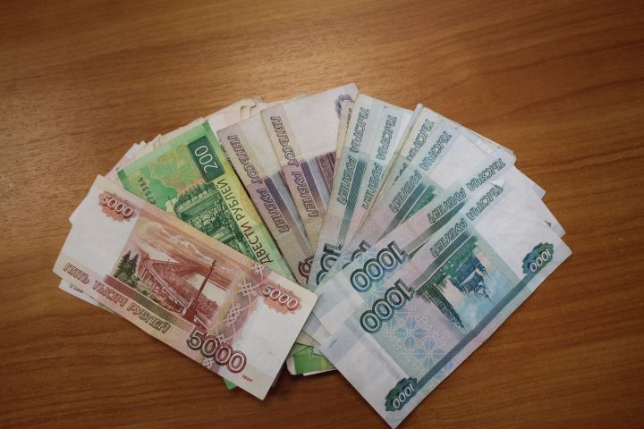 Жительница Мамадыша украла у знакомого 400 тысяч рублей на «лечение дочери»