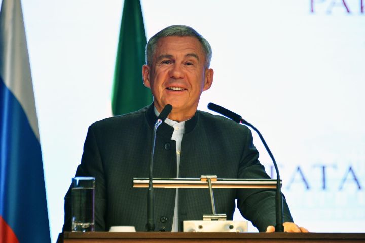 Раис Татарстана подчеркнул важность работы муниципалитетов по поддержке участников СВО и их семей