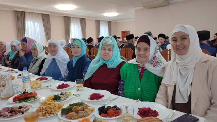 Пышный и благородный пир