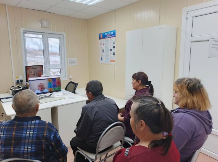 Онлайн-занятие для пациентов кардиологического отделения состоялось в Мамадышской ЦРБ