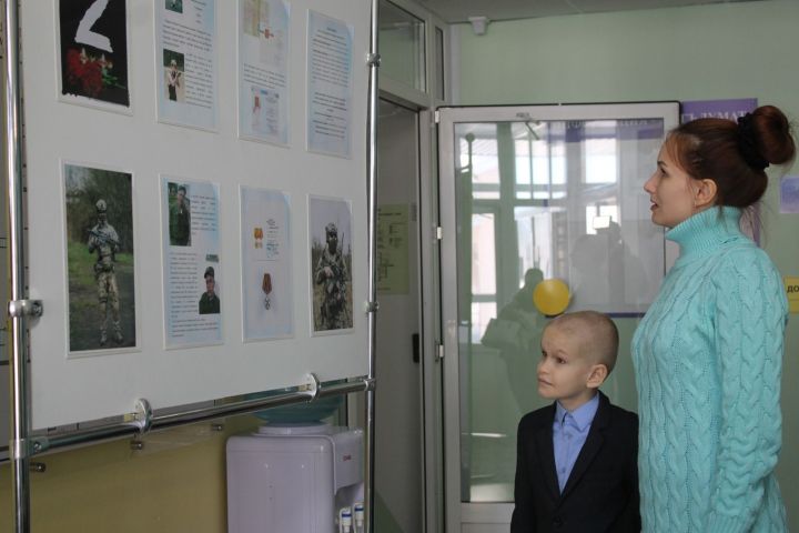 В Мамадышской школе-интернат прошел турнир по настольному теннису памяти Максима Перминова