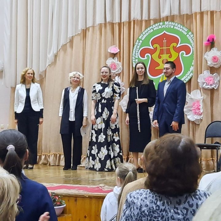 Большая музыка - в малые города: преподаватели и студенты Казанской консерватории посетили Мамадыш